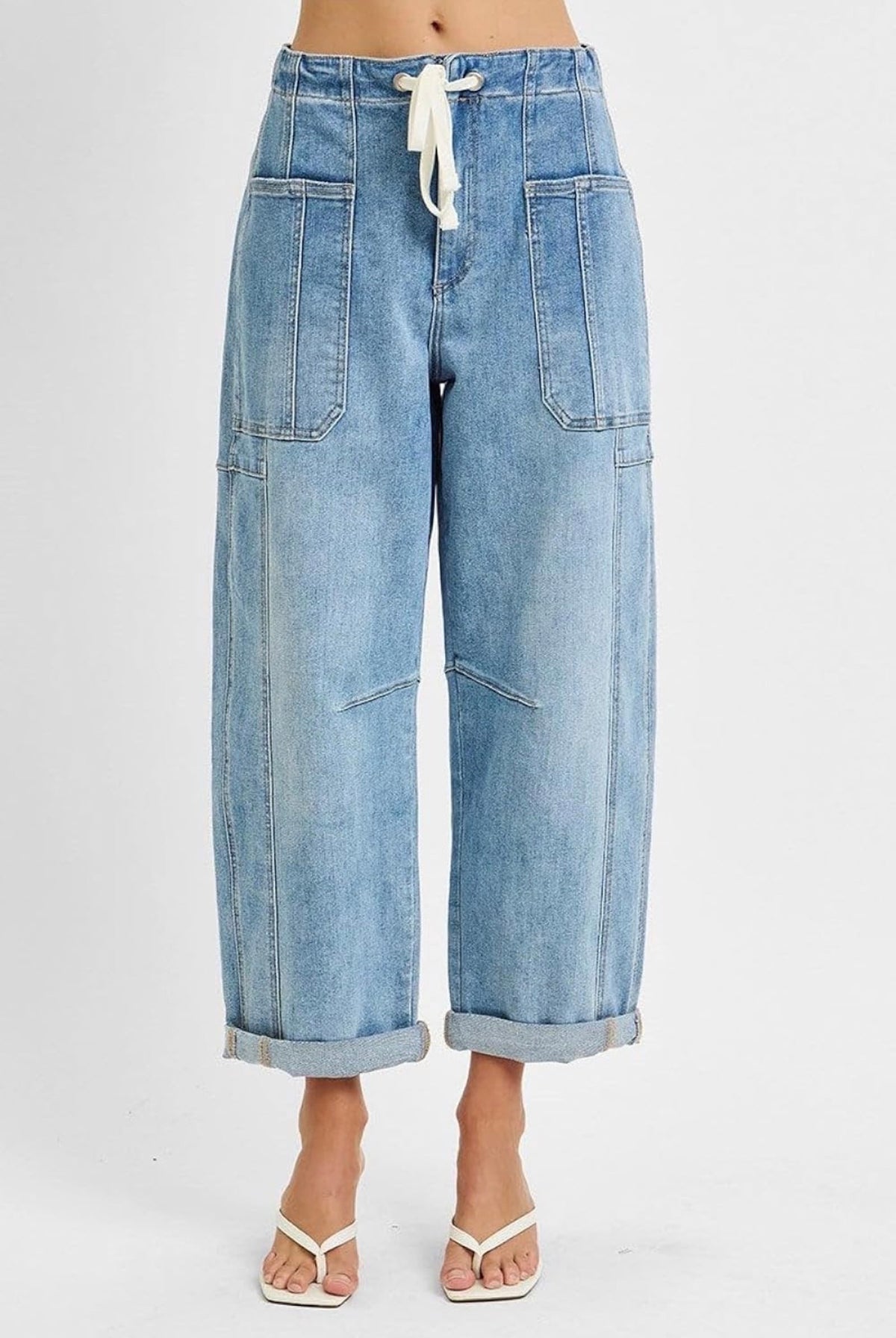 Risen High Rise Crop Barrel Leg Jeans - 26