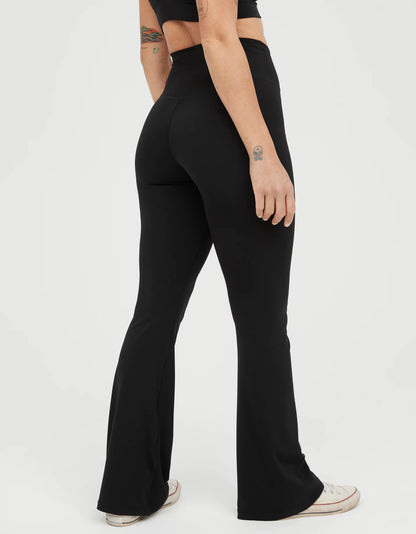 Offline by Aerie Real Me High Waisted Crossover Flare Legging in Black - XL