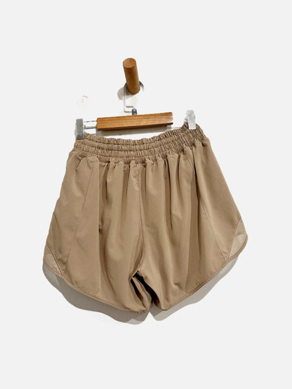 Lululemon Hotty Hot High-Rise Lined
Short 4" - Sheer Oak - 4