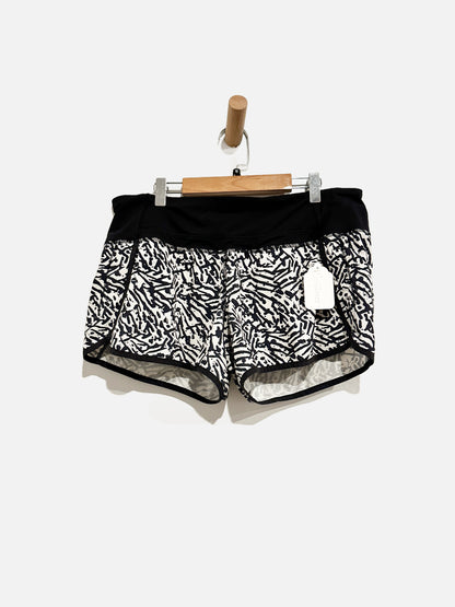 Lululemon Run Times Black/White Shorts - 8