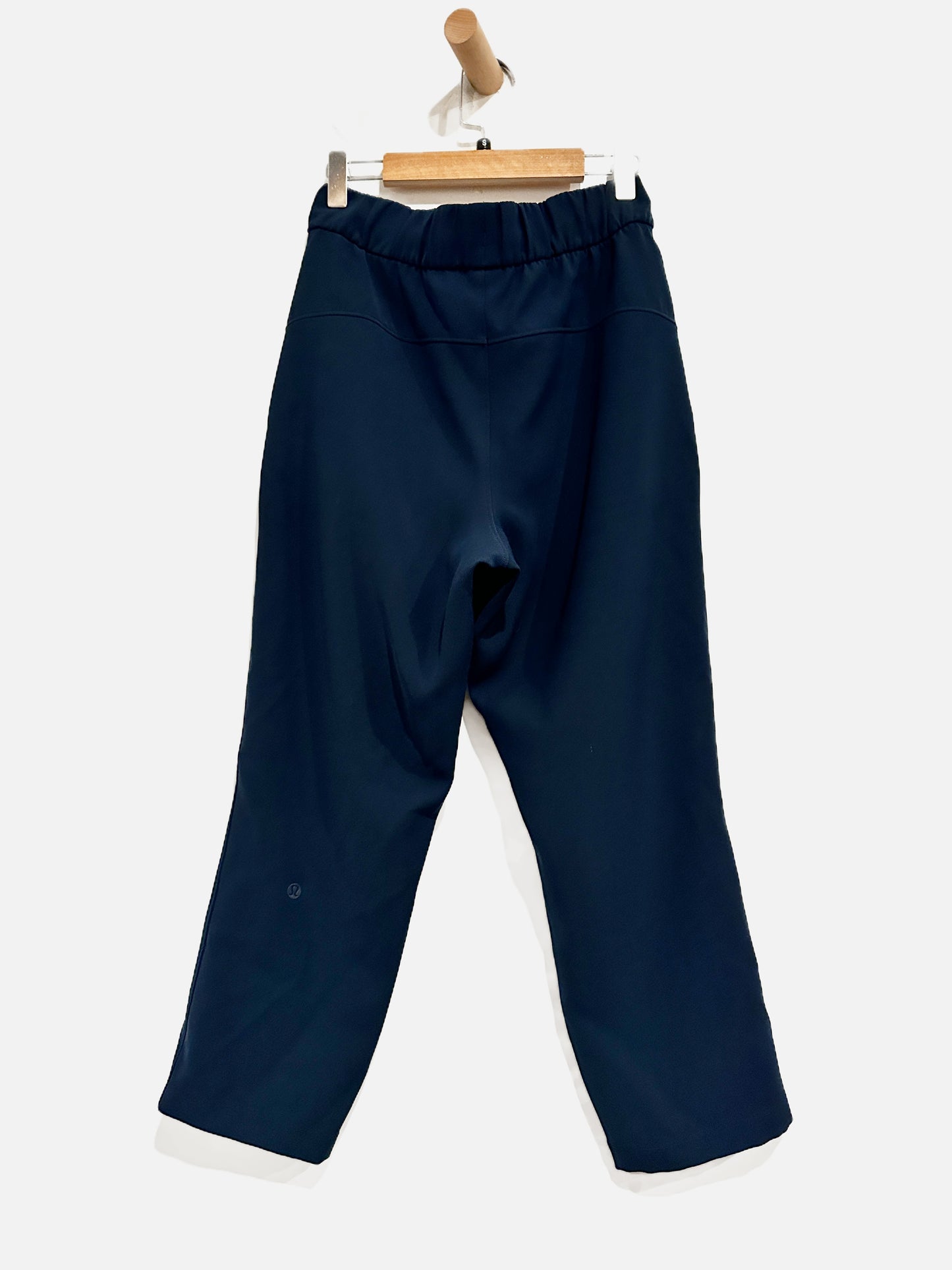 Lululemon On The Fly Crop *Woven 23" in True Navy- 4