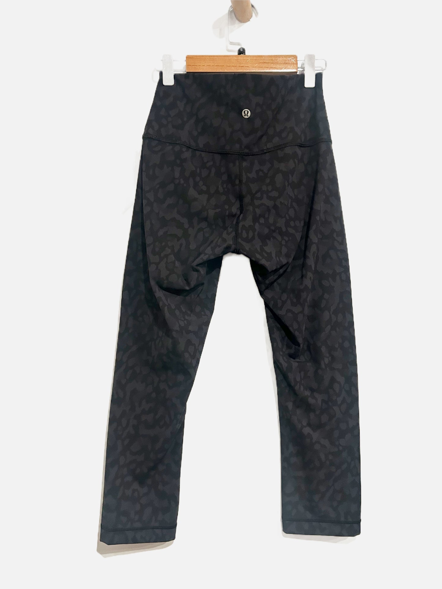 Lululemon Wunder Under Crop Full-On Luxtreme 21" in Formation Camo Deep Coal Multi - 4