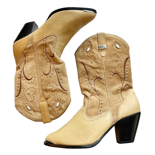 Dingo Vintage Brown Studded Cowboy Boots - 8.5