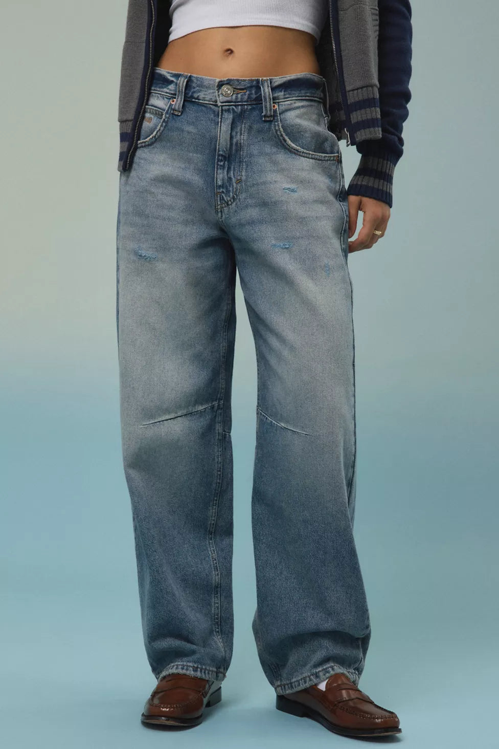 Urban Outfitters BDG Logan Buckle Baggy Barrel Jeans in Arizona - 25
