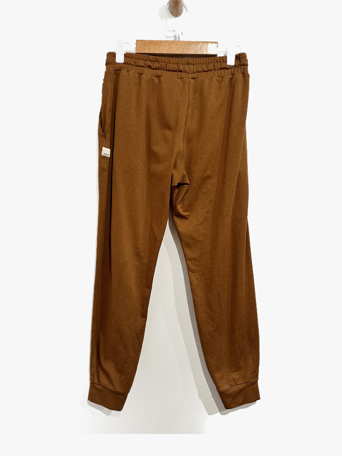 Vuori Performance Jogger in Caramel Heather - XXS