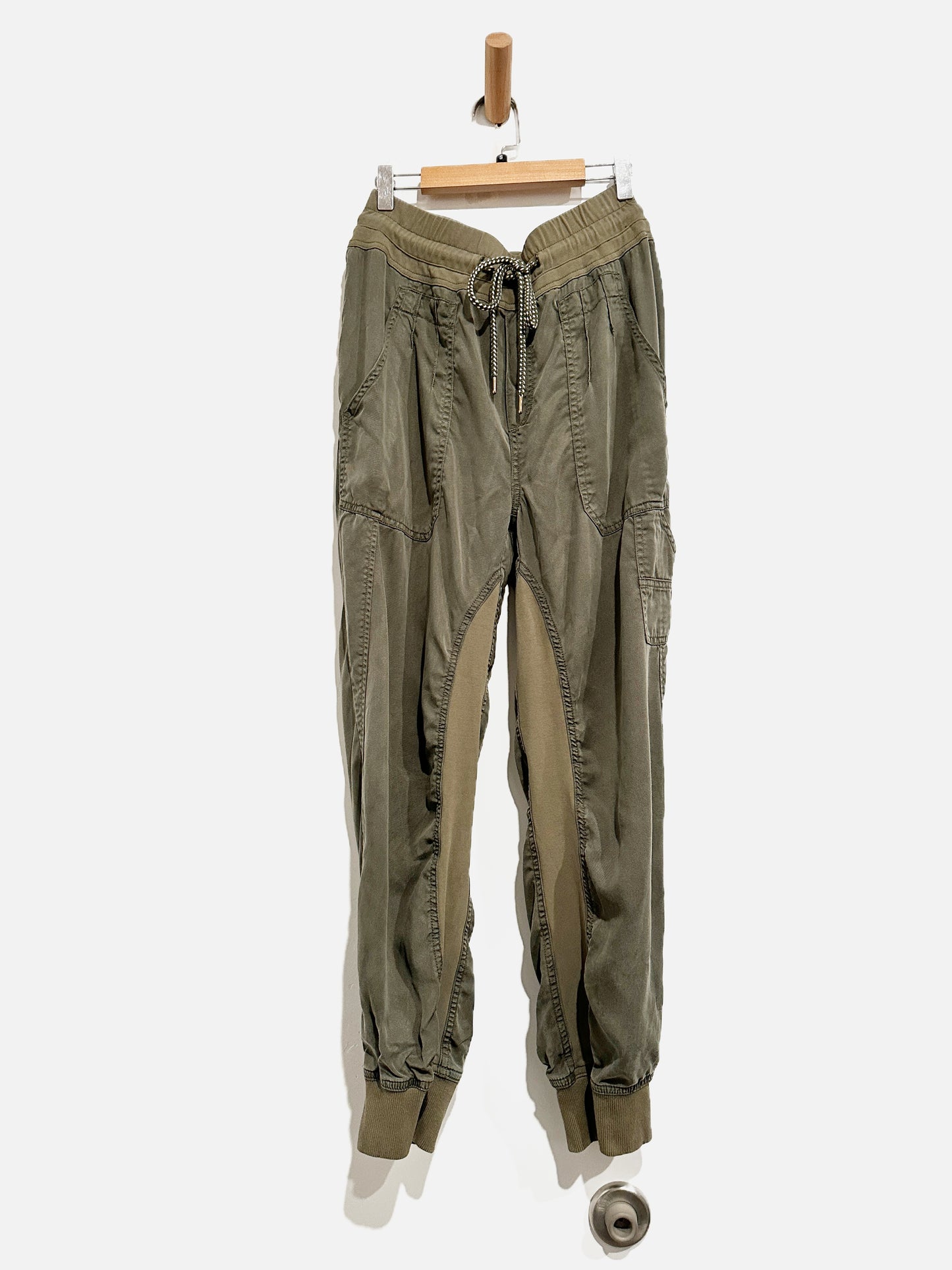 Anthropologie Green Joggers - Small