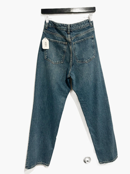 Zara High-Waisted Mom Fit Jeans - 6