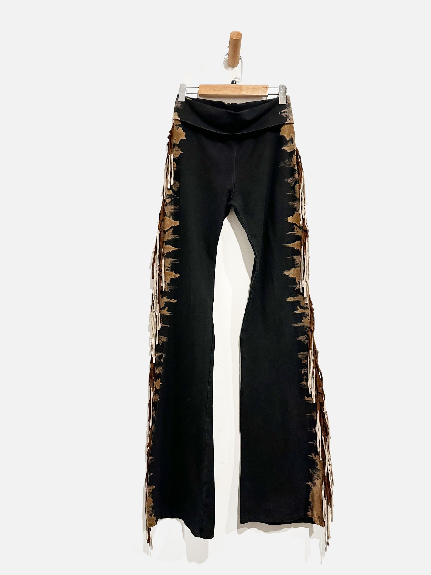 T-Party Black Tie Dye Fringe Knit Pants - Small