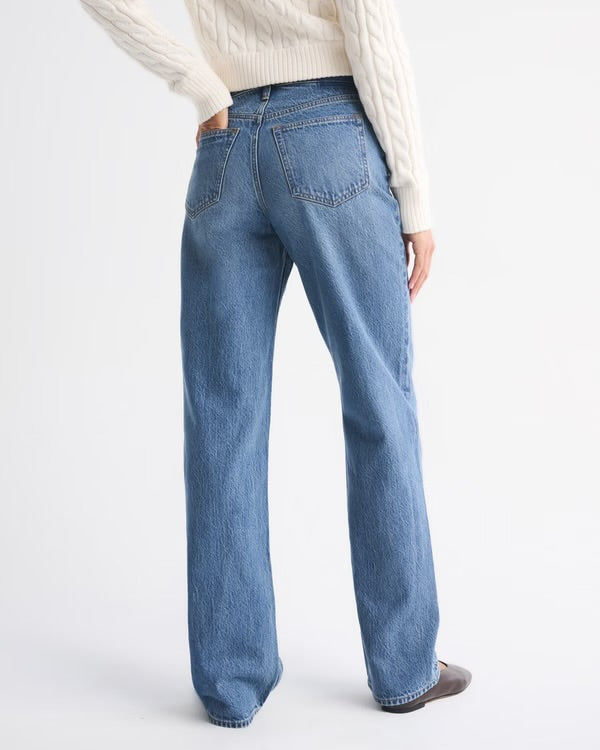 Abercrombie & Fitch Loose High Rise Jeans - 30