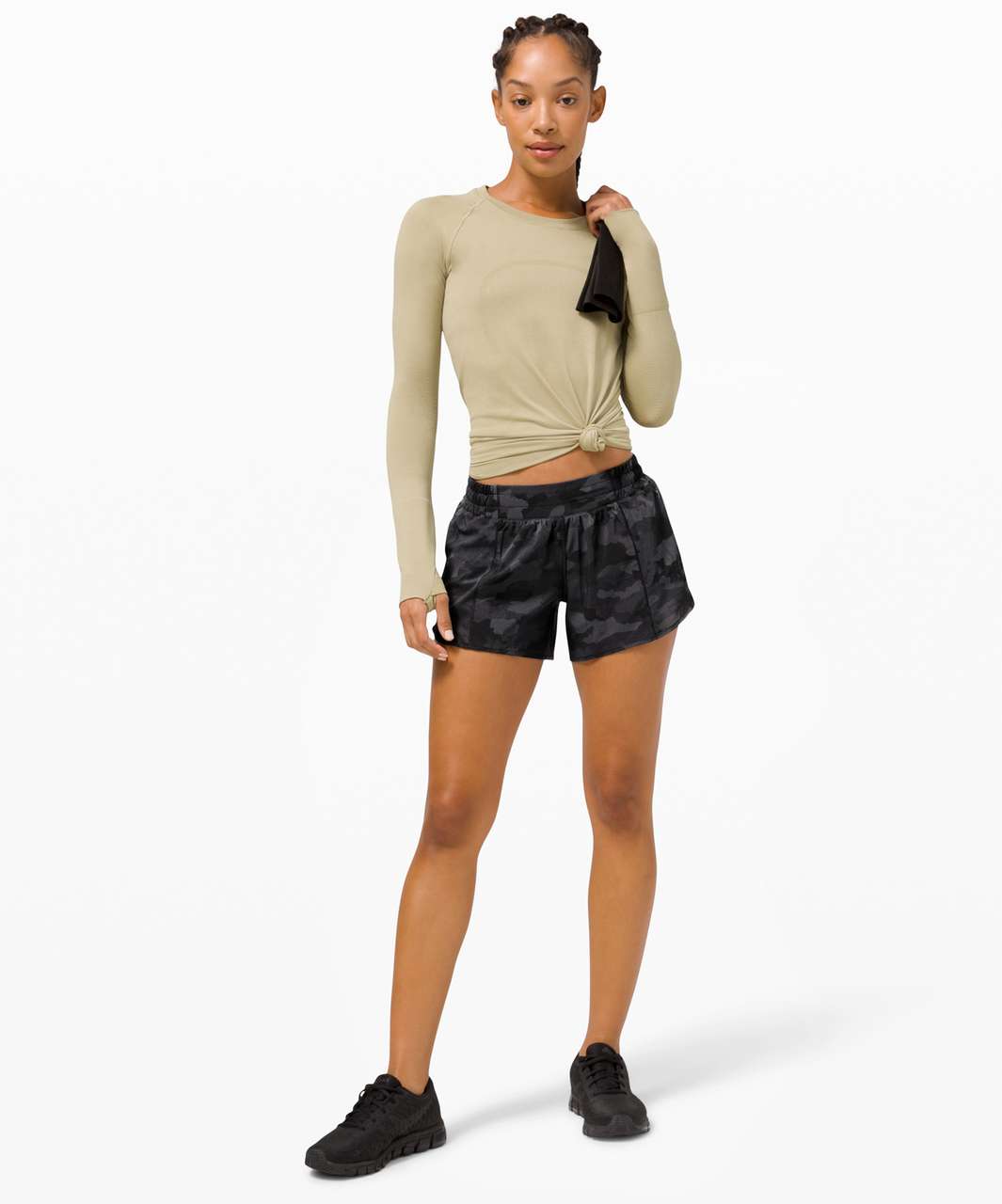 Lululemon Hotty Hot Short 4" in Camo Deep Coal - 10