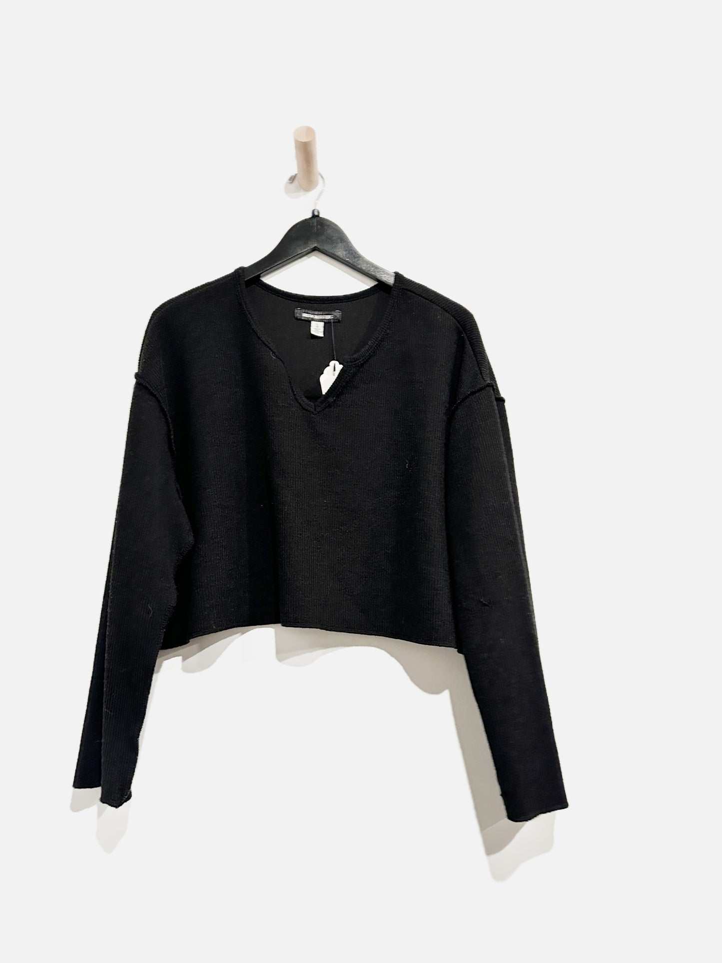 Urban Outfitters Black Cropped LS Top - Large