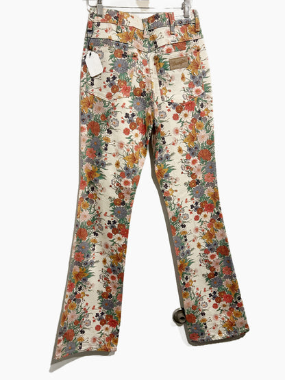 Wrangler Westward High Rise Boot Cut Jeans in Flora - 26