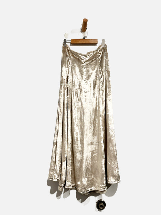 House of Harlow NWT Silver Velvet Midi Skirt - 26