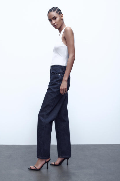 Zara Dark Wash Relaxed Fit Jeans - 6