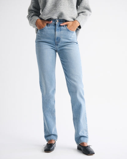 Abercrombie & Fitch Ultra High Rise 90s Straight Jean - 30