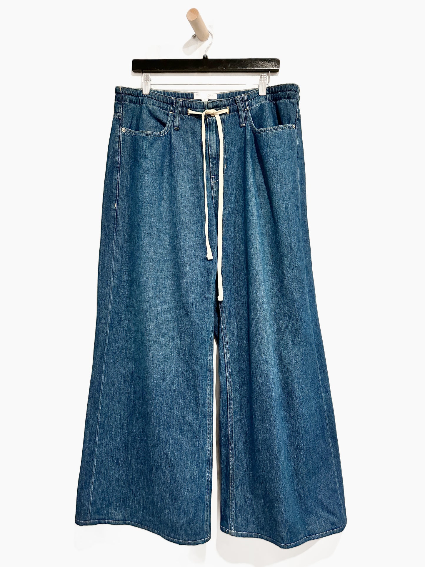 Banana Republic Wide Leg Drawstring Jeans - 32
