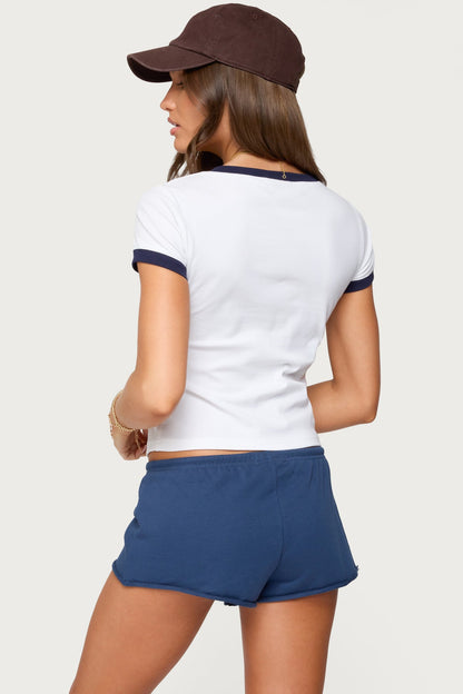 Edikted NWT Santa Monica V-Neck T-Shirt - Small