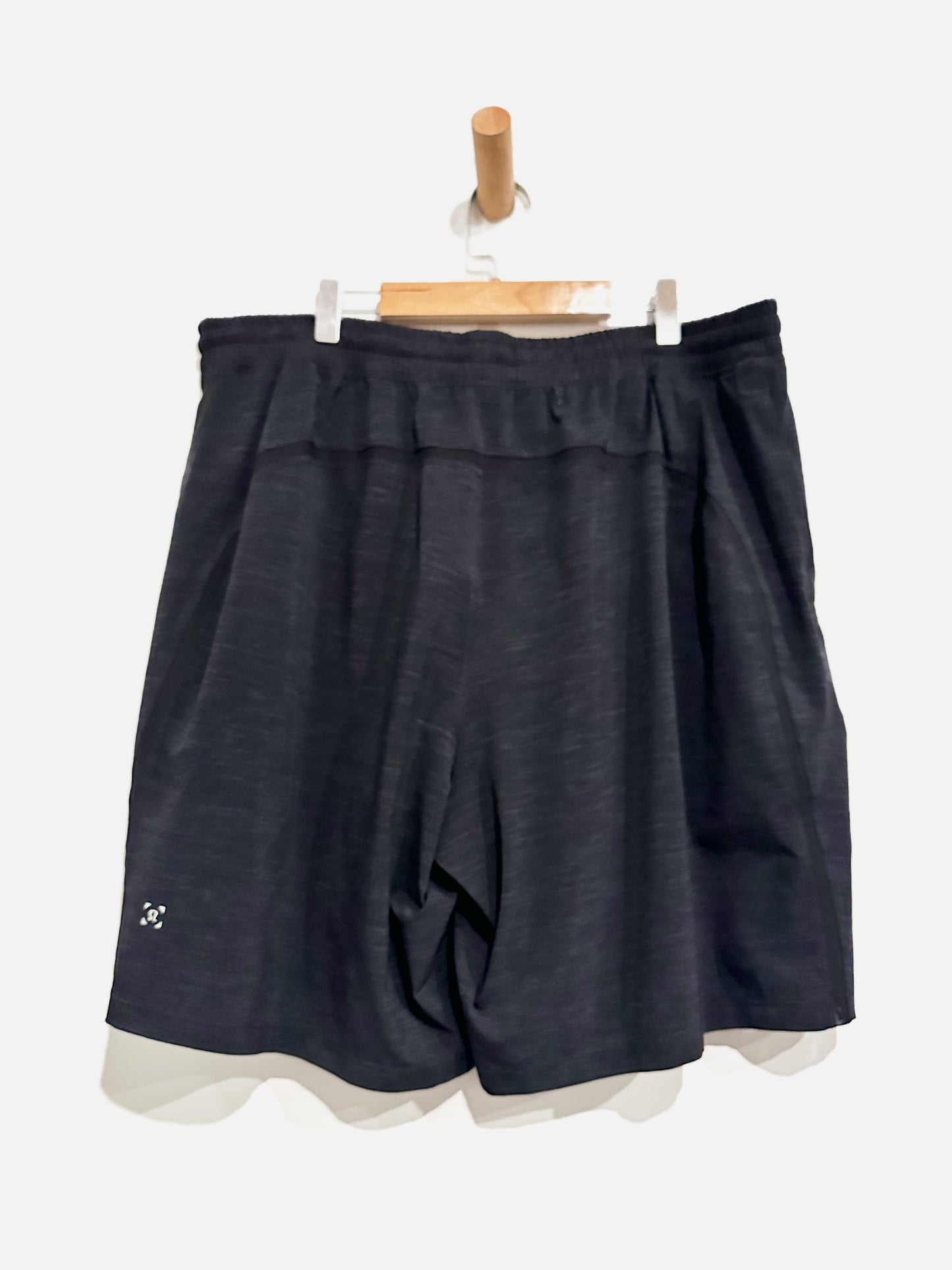 Lululemon Men’s Pace Breaker Short 9” in Black - XXL