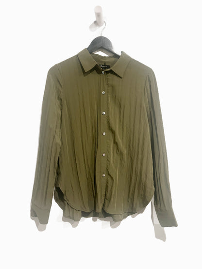 Madewell Crinkled Button-Up Shirt in Desert Olive - Medium