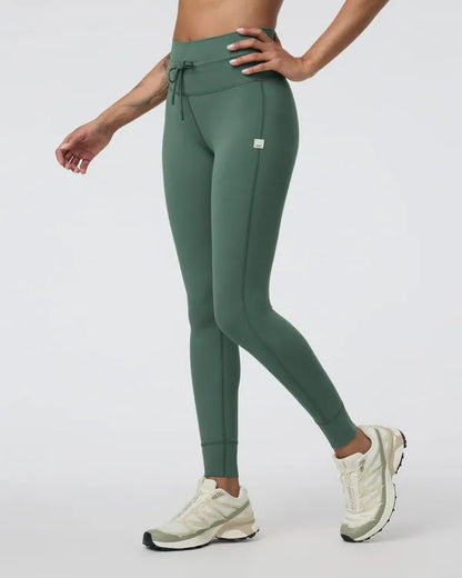 Vuori Daily Legging in Agate Green - Small
