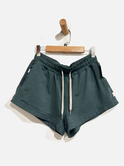 Vuori Halo Performance Shorts in Stone Heather - XS