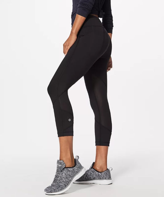 Lululemon Pace Rival Crop 22" in Black - 2