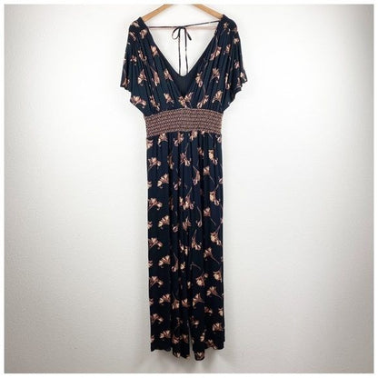 Anthropologie Arie Wide Leg Jumpsuit Size Medium