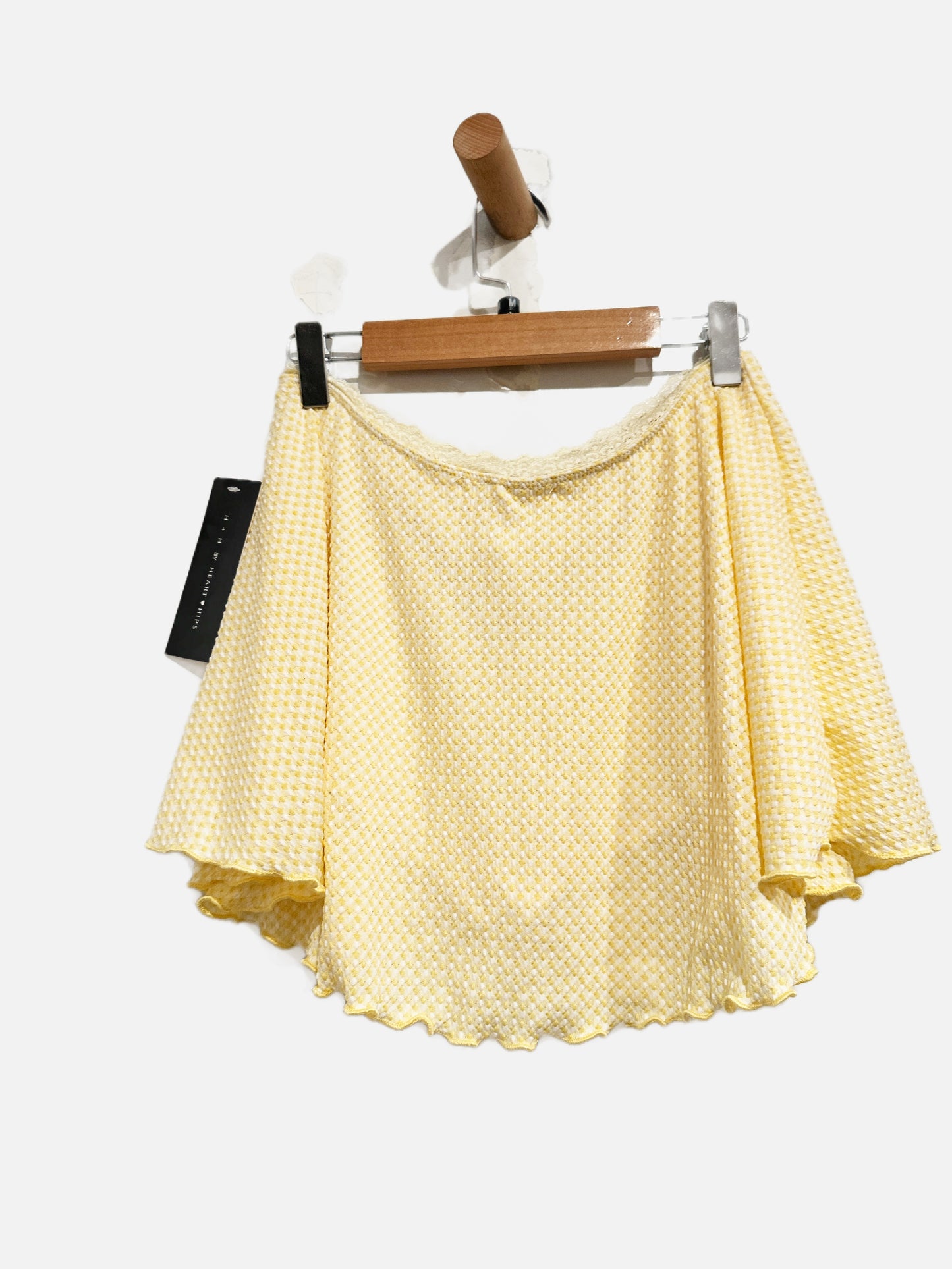 Heart & Hips Yellow Mini Skort - Medium