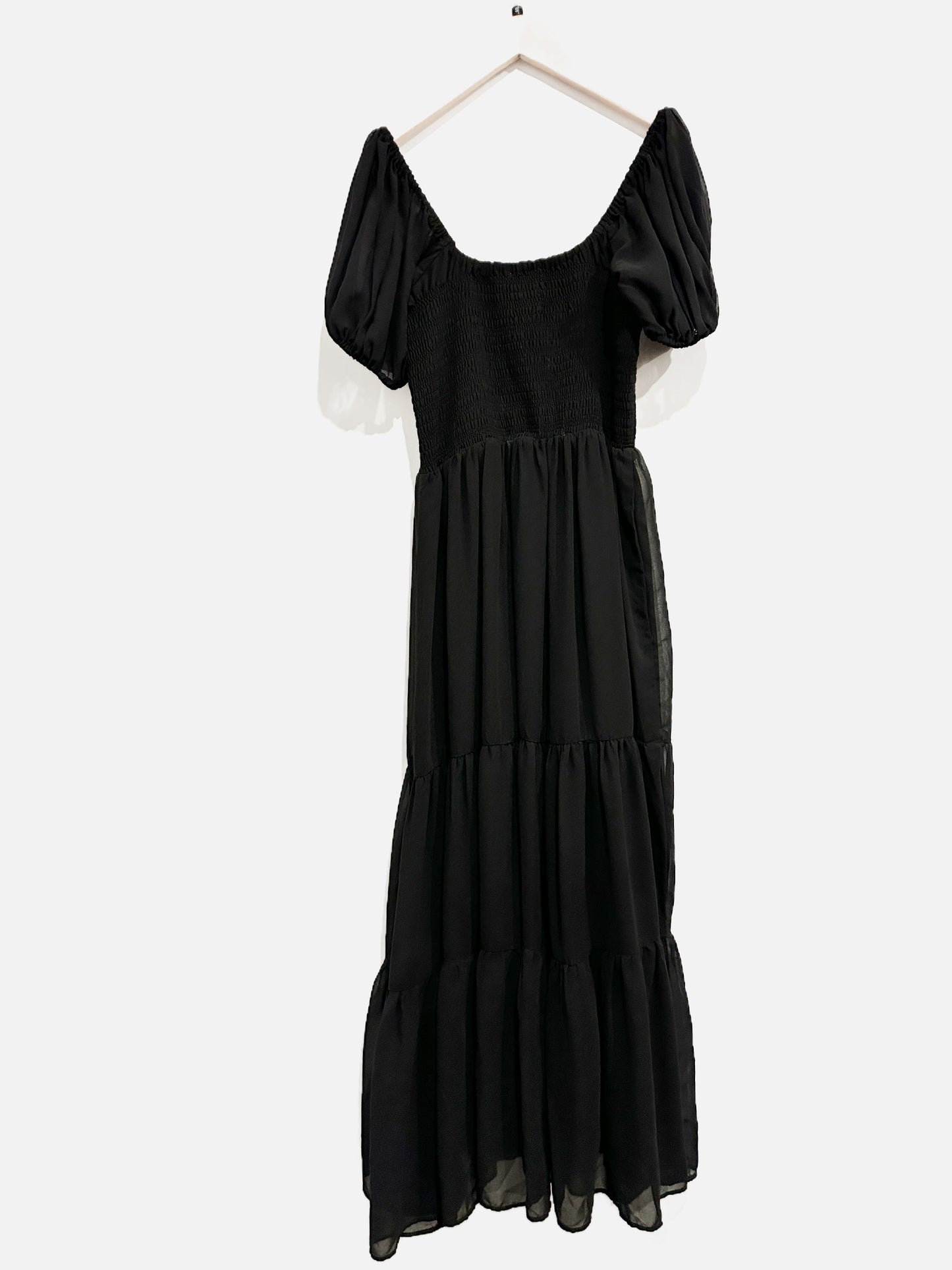 Moon River Black Smock Maxi Dress - Small
