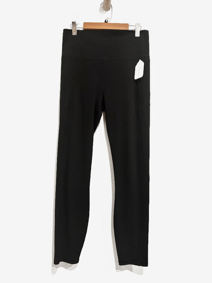 Vuori Studio Pocket Legging in Black - Medium