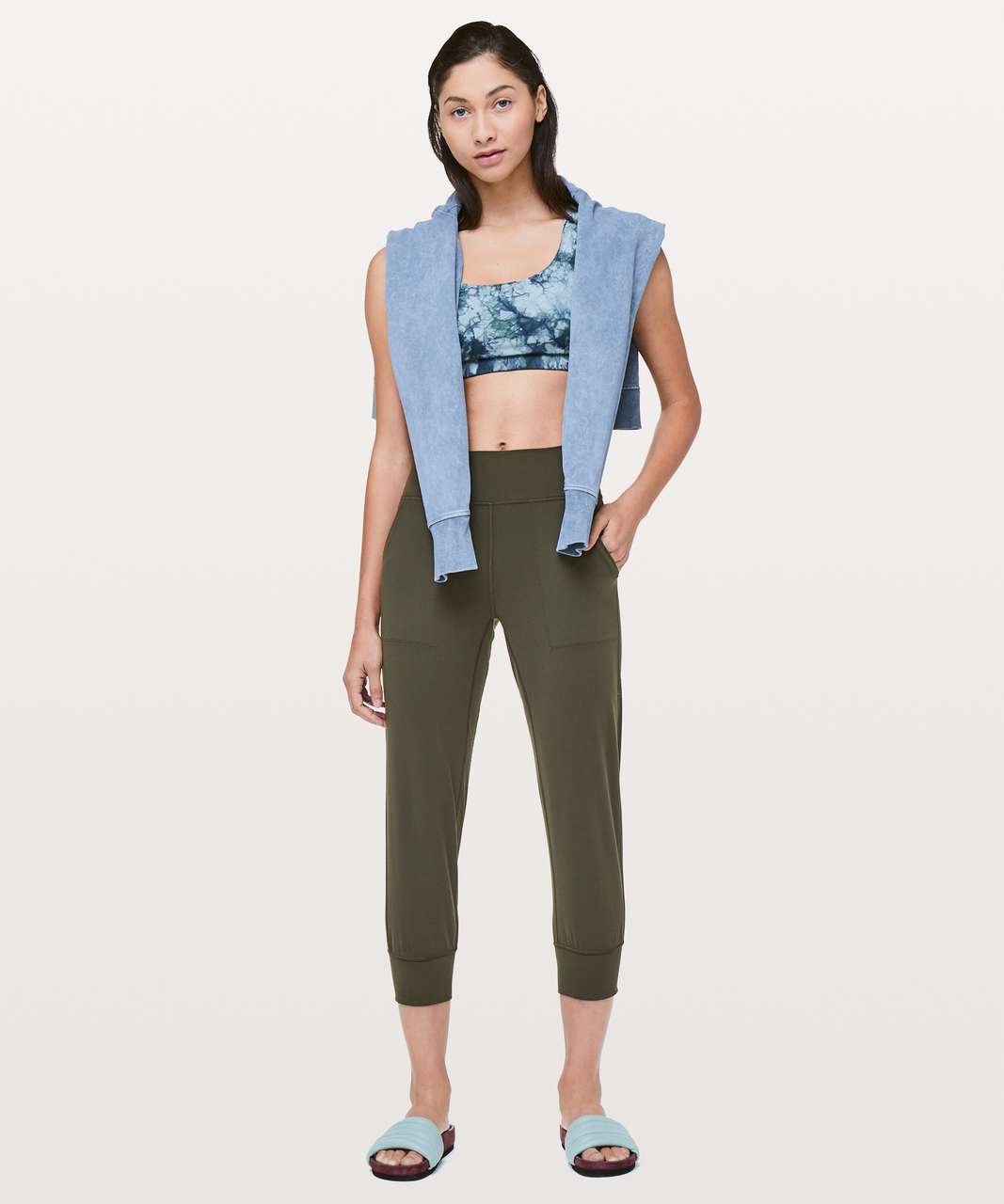 Lululemon Align Jogger Crop 23" in Dark Olive - 4
