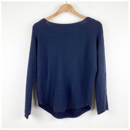 Vince Navy Wool/ Cashmere Blend Sweater Size Medium