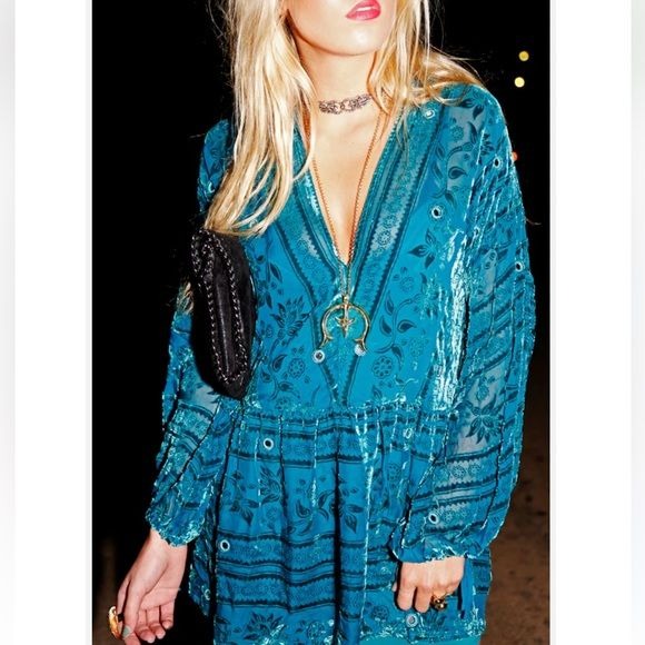 For Love & Lemons J'adore Dress in Emerald Size XS