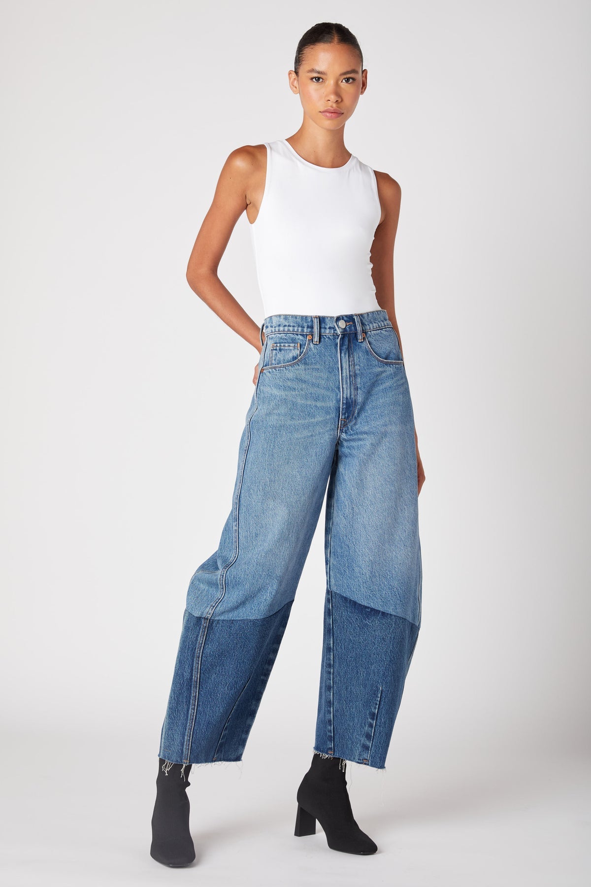 Blank NYC Barrel Leg Jean in Backup Dancer - 28