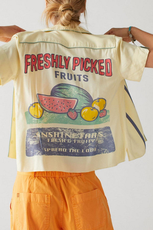 Urban Outfitters Retro Petrol Souvenir Button-Down - Medium