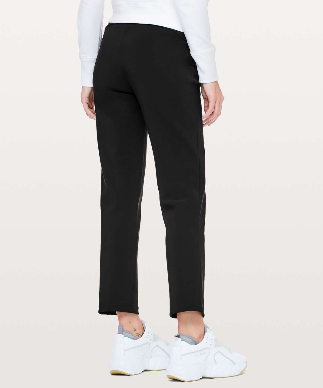 Lululemon On The Move Pant 28" in Black - 10