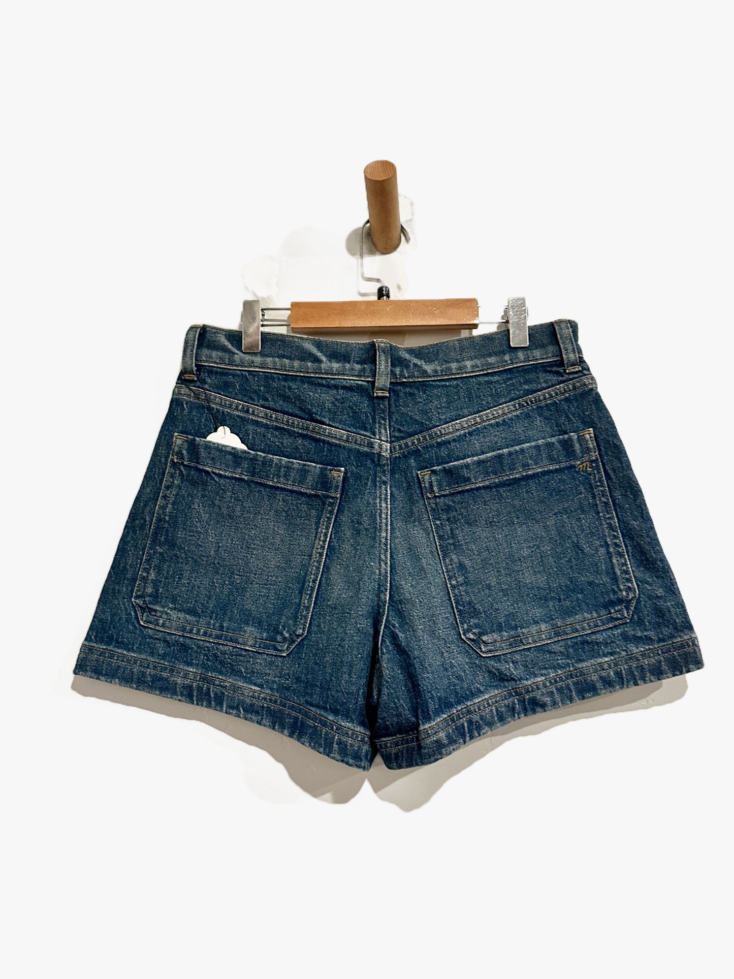 Madewell NWT The Denim Emmett Short: Patch Pocket Edition in Archbald Wash - 27