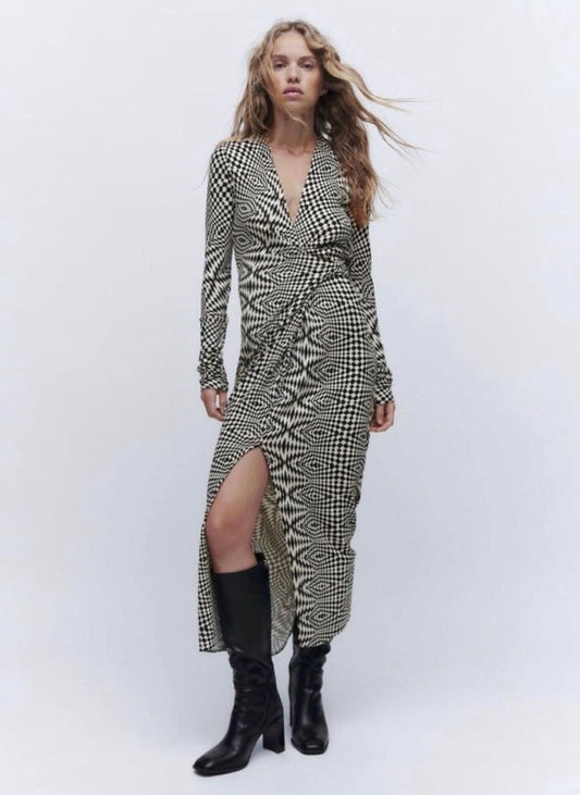 Zara Black and White Geometric Maxi Dress - Small