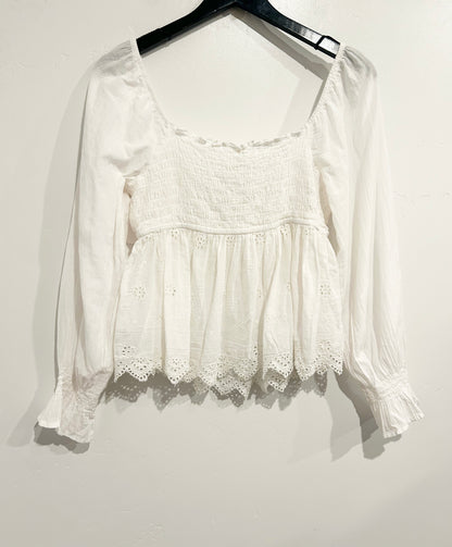 American Eagle White Eyelet LS Blouse - Medium