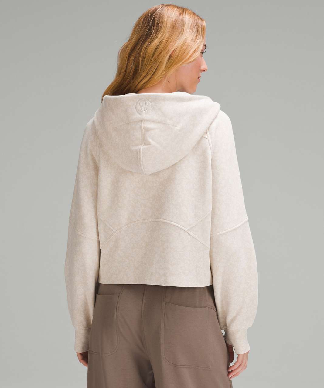 Lululemon Scuba Oversized Full Zip in Daisy Vista Light Ivory - XL/XXL