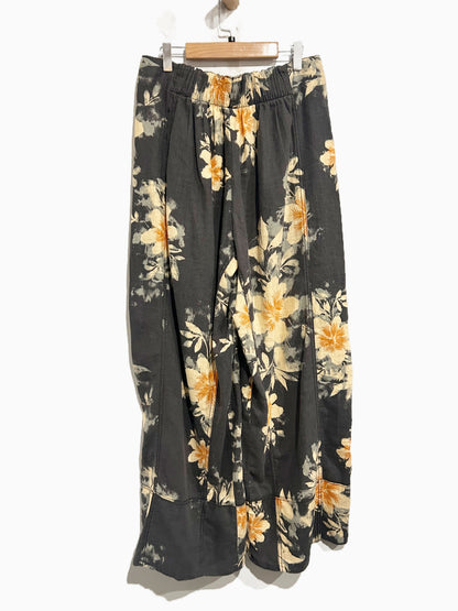 Free People Days End Printed Linen Blend Pant in Washed Black Combo - Small
