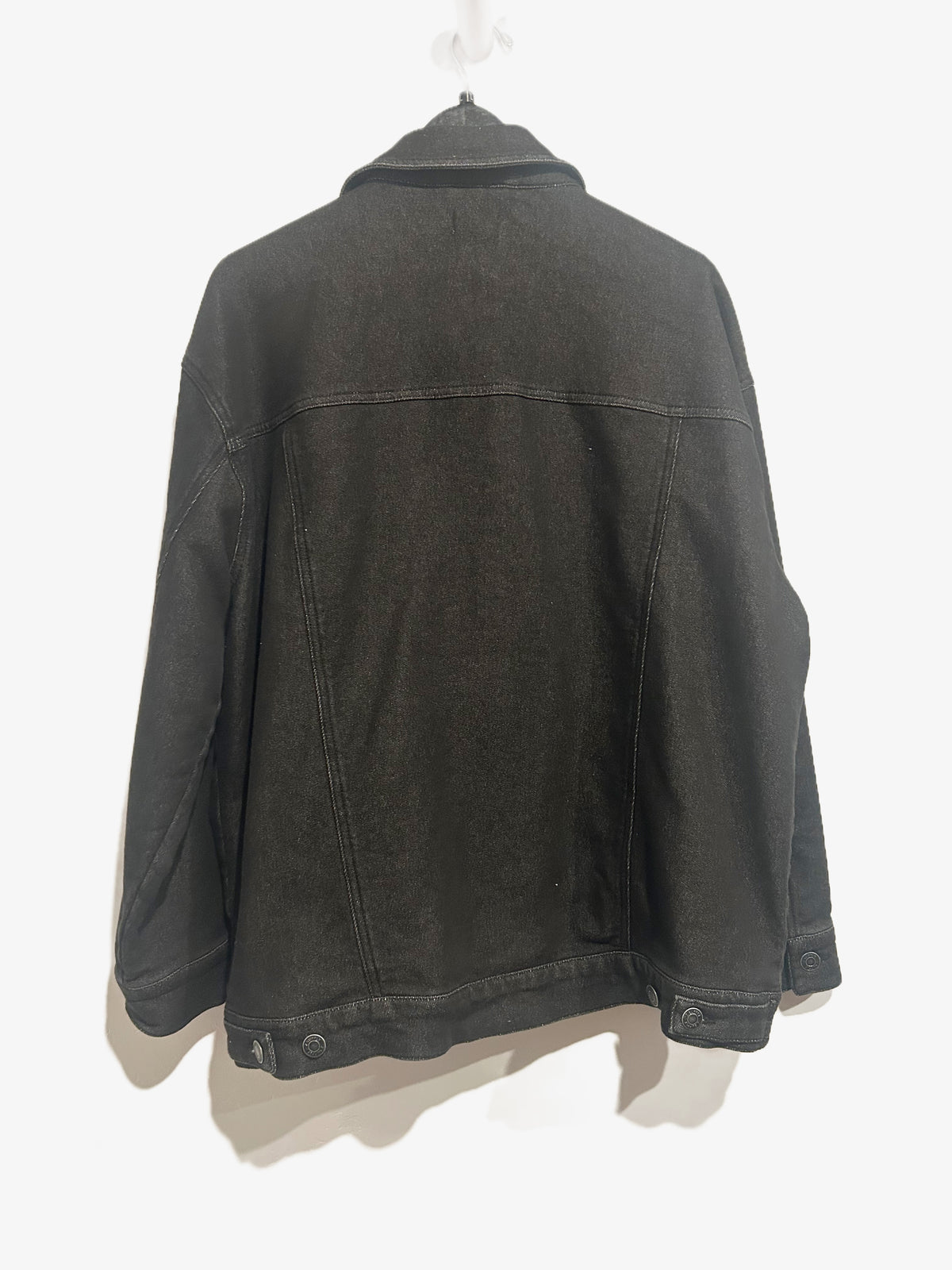 Z Supply Miles Denim Jacket in Black Sand - Large