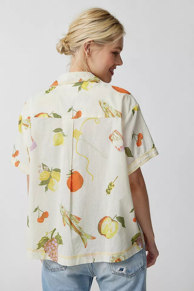 Urban Outfitters NWT Souvenir Button Down - Small