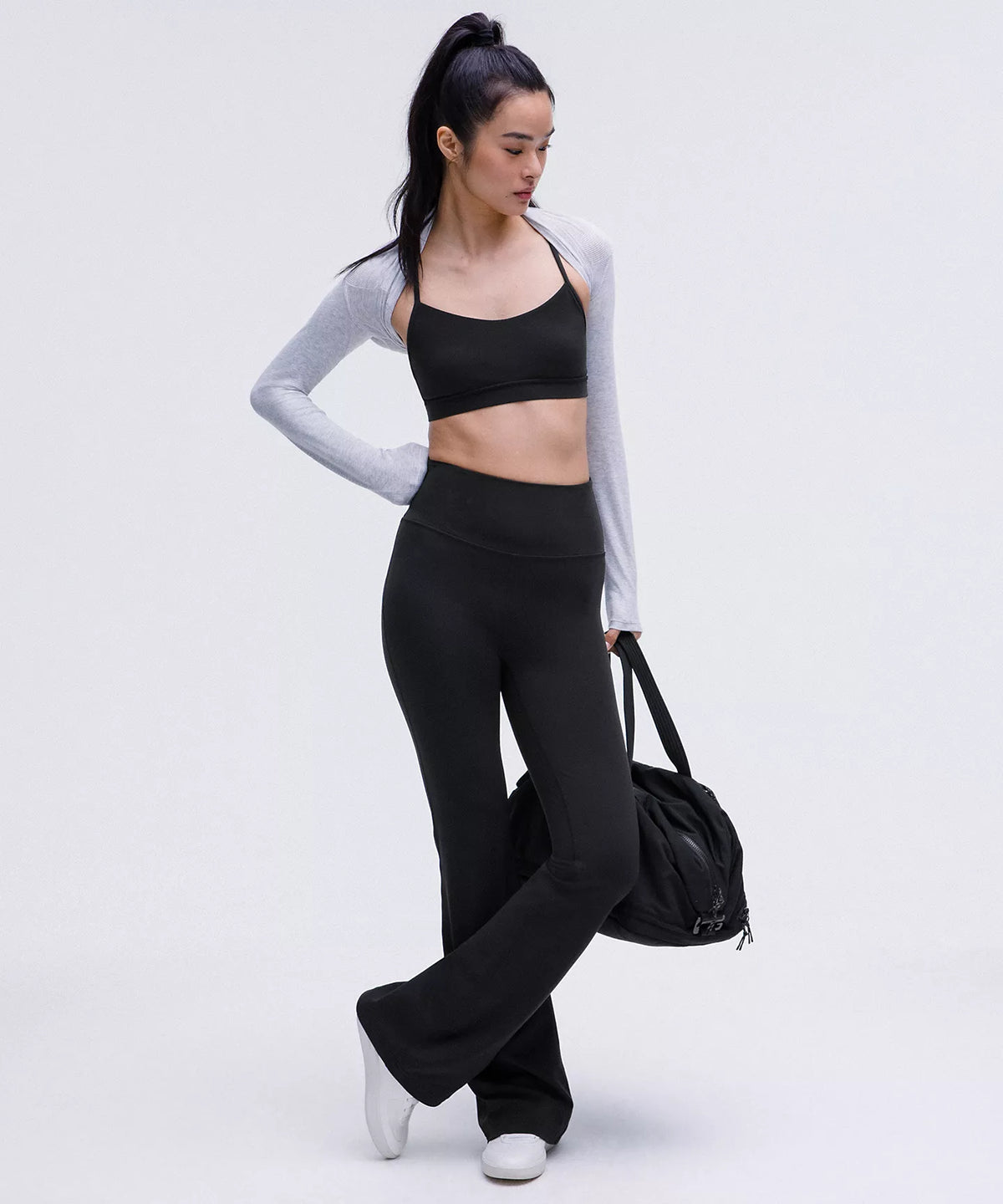 Lululemon Groove Super High-Rise Flared Pant in Black - 6