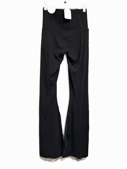 NWT Offline by Aerie Real Me XTRA Hold Up! Pocket Bootcut Legging in Black - Small