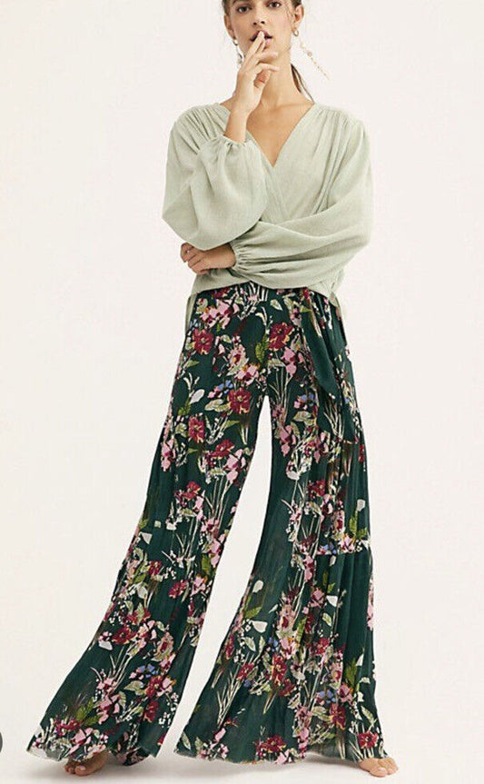 Free People Green Floral Wide Leg Pants - Medium