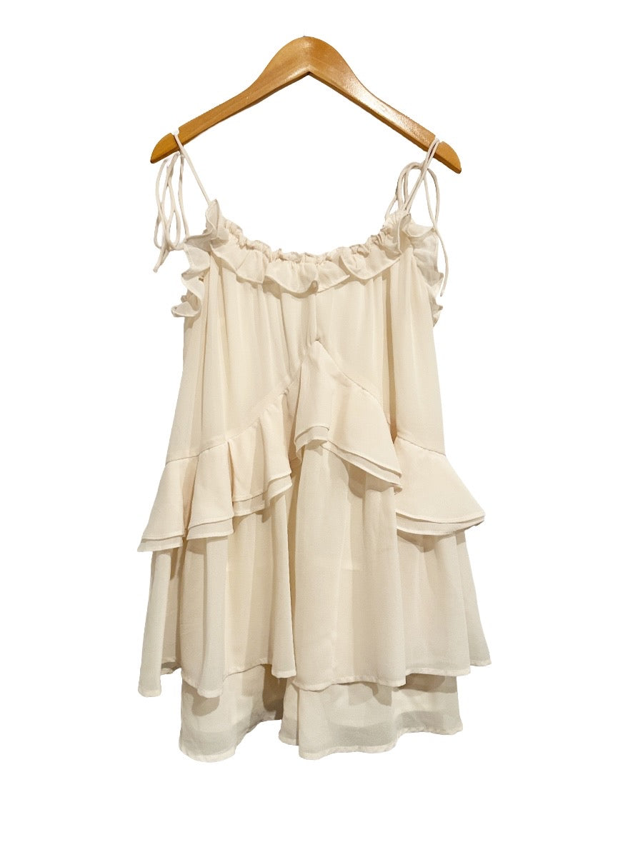 Altar’d State NWT Athena Flowy Romper in Cream - XXS