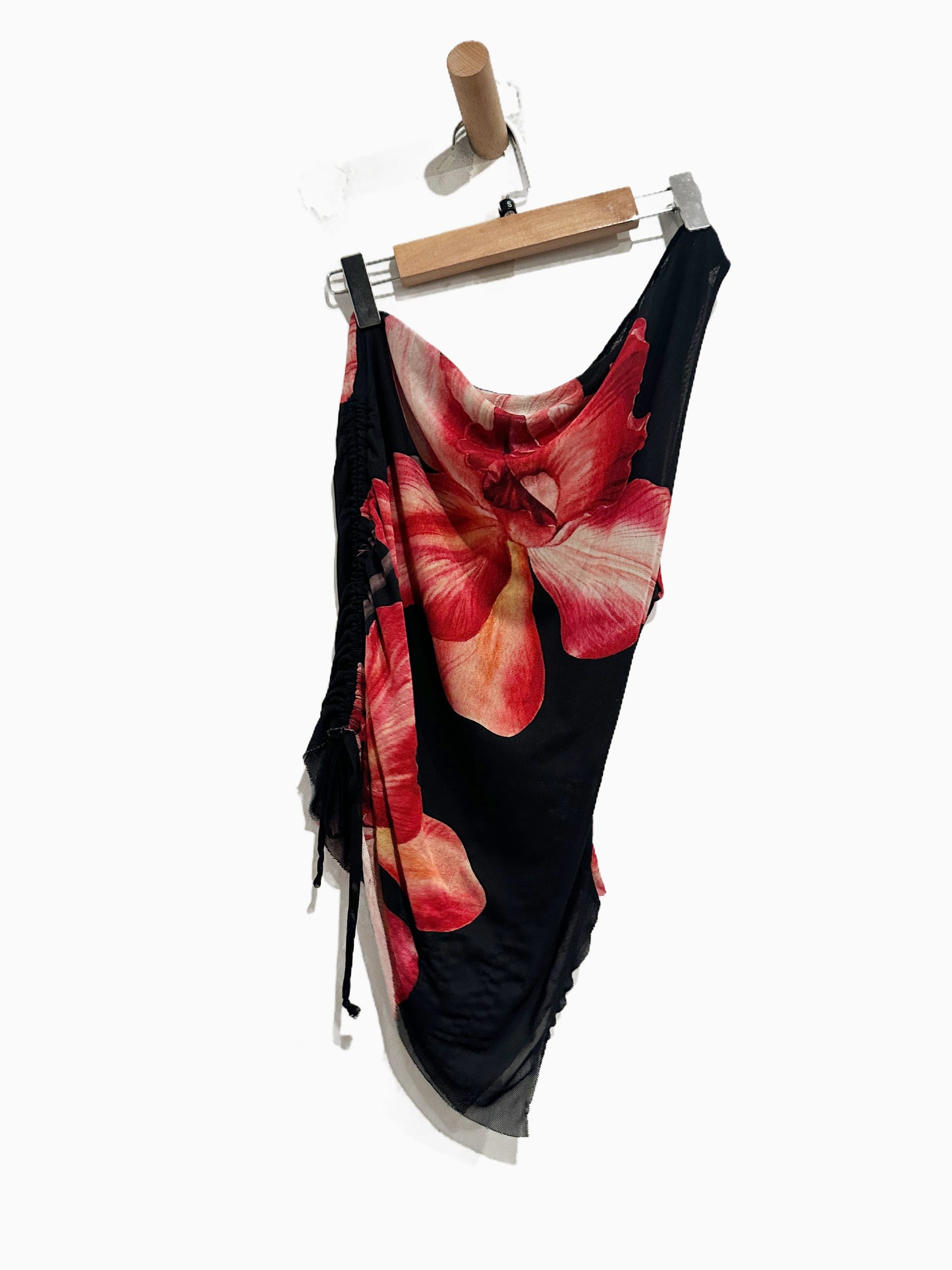 Emory Park Black Floral Asymmetric Mesh Tank - Small
