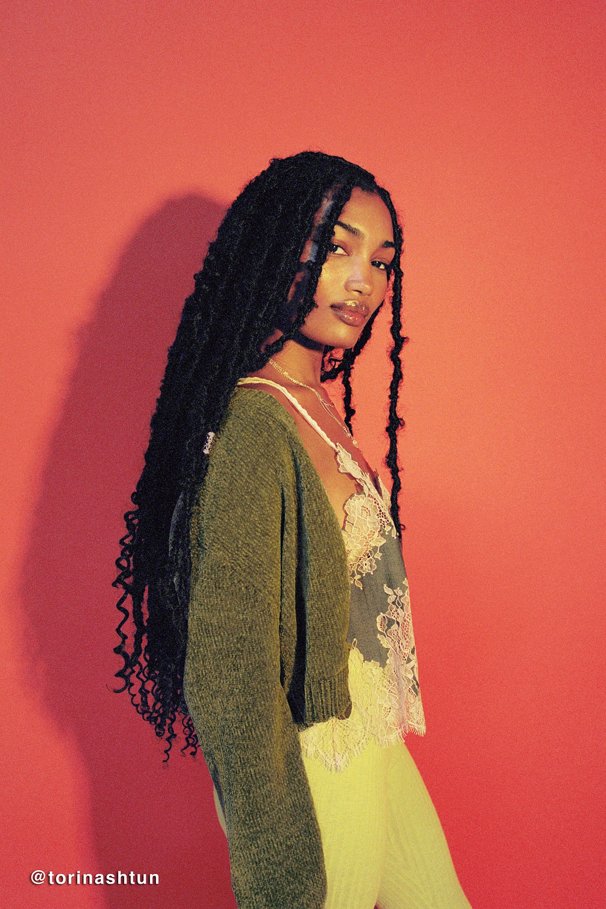 Urban Outfitters Maura Cropped Cardigan in Green - Small