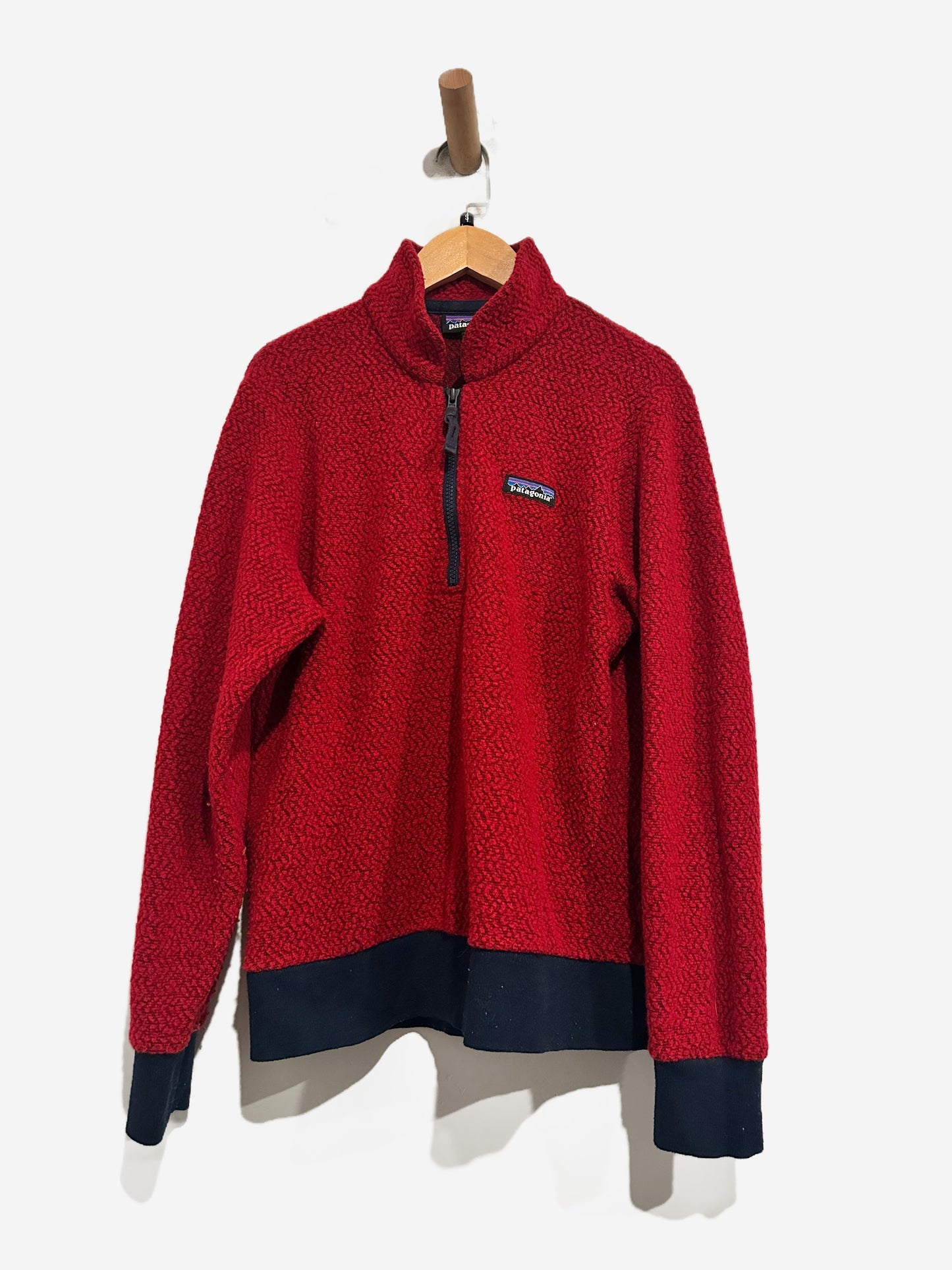 Patagonia Woolyester Fleece Pullover in Molten Lava - Small
